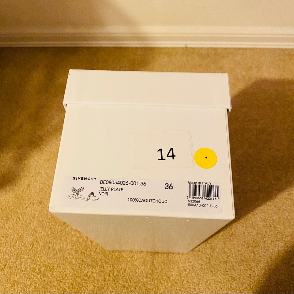 Givenchy empty box white - Picture 7 of 7